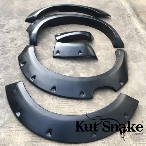 Plastové lemy blatníků Kut Snake pro Ford Ranger, 55 mm